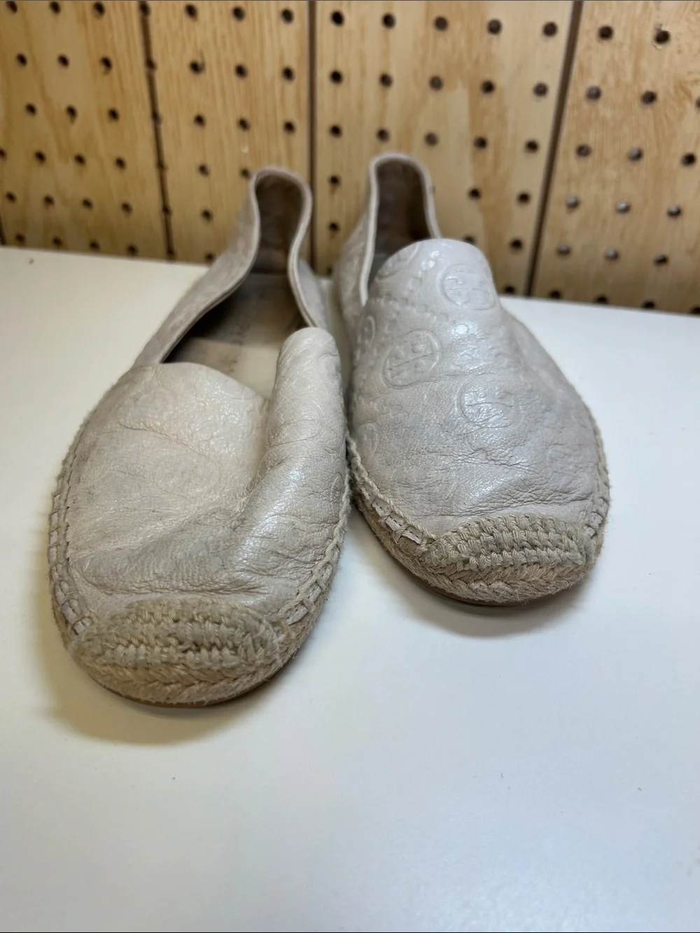 Tory Burch Cream Leather Logo Espadrille Slip-Ons